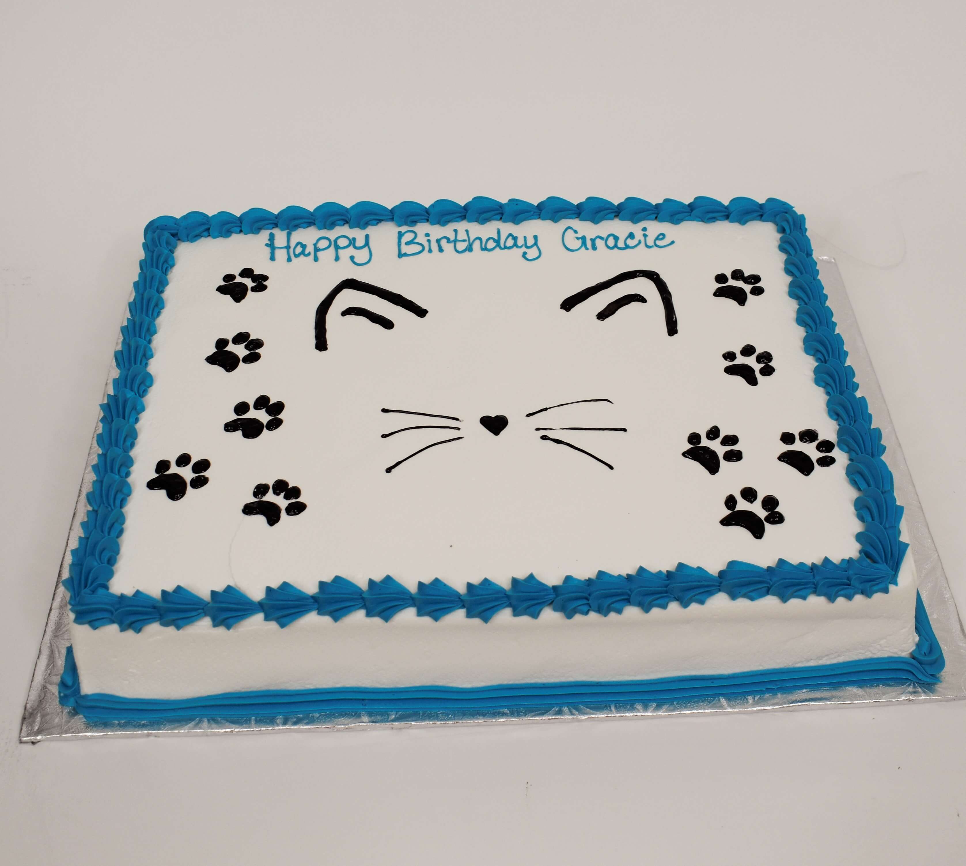 Kitty Face and Paws Cake