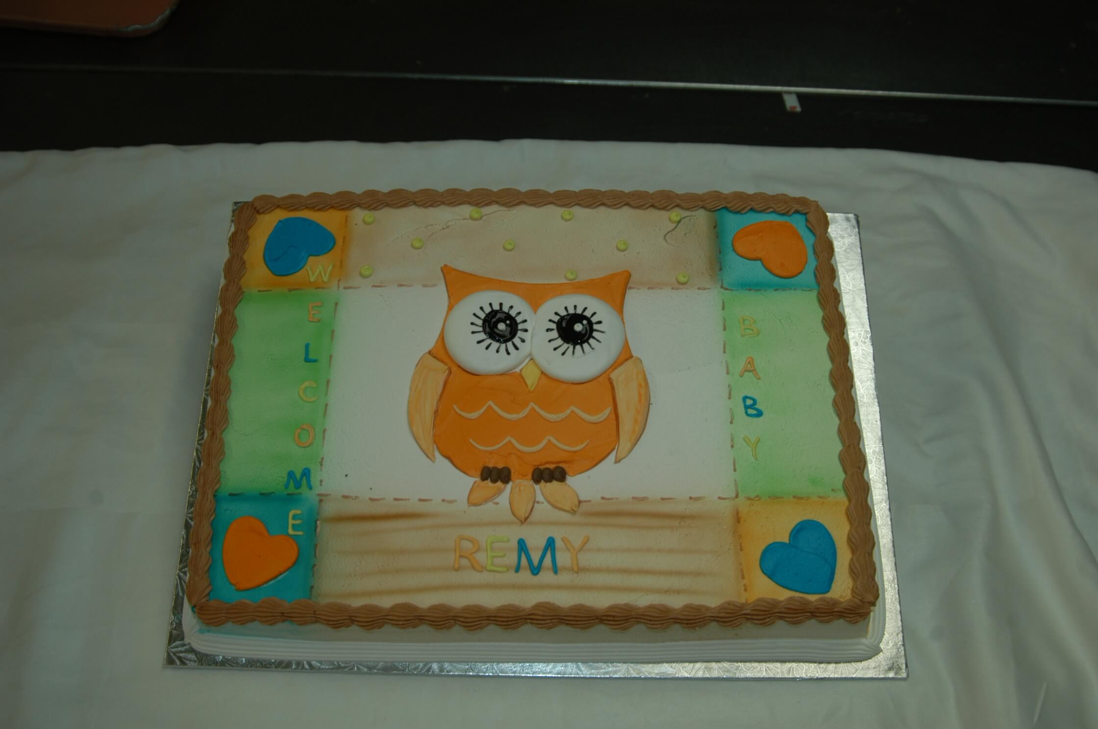 MaArthur's Bakery Custom Cake with Owl and Hearts