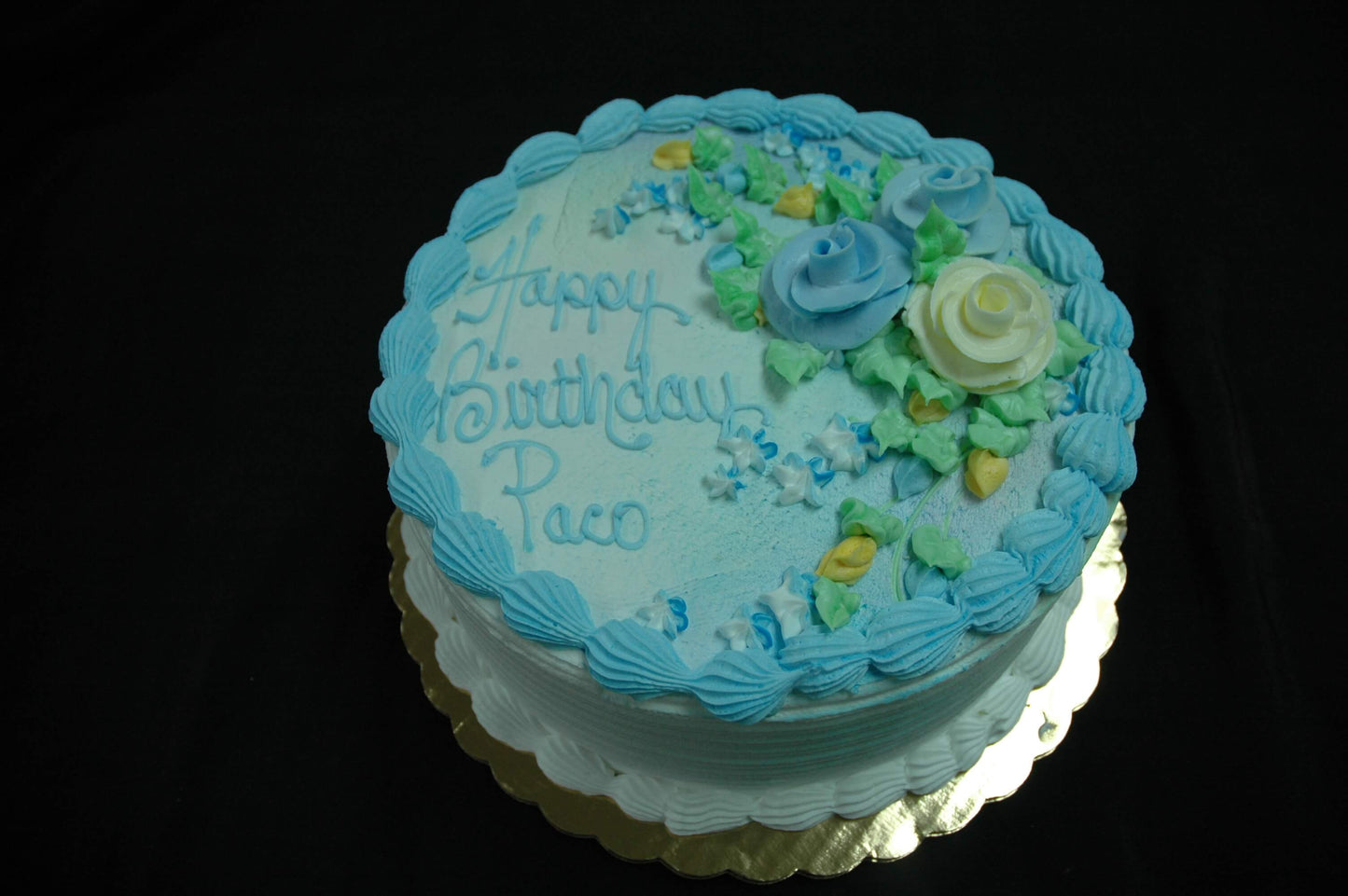 MaArthur's Bakery Custom Cake with Blue and Yellow Roses 